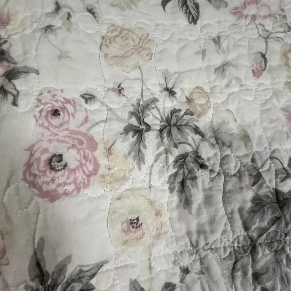 Laura Ashley‎ Breezy Floral Pillow Shams Womens 24x39 Pink Quilted Cottagecore